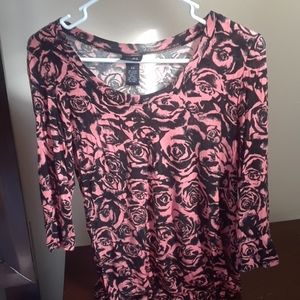 Black with pink roses rue21 tunic blouse